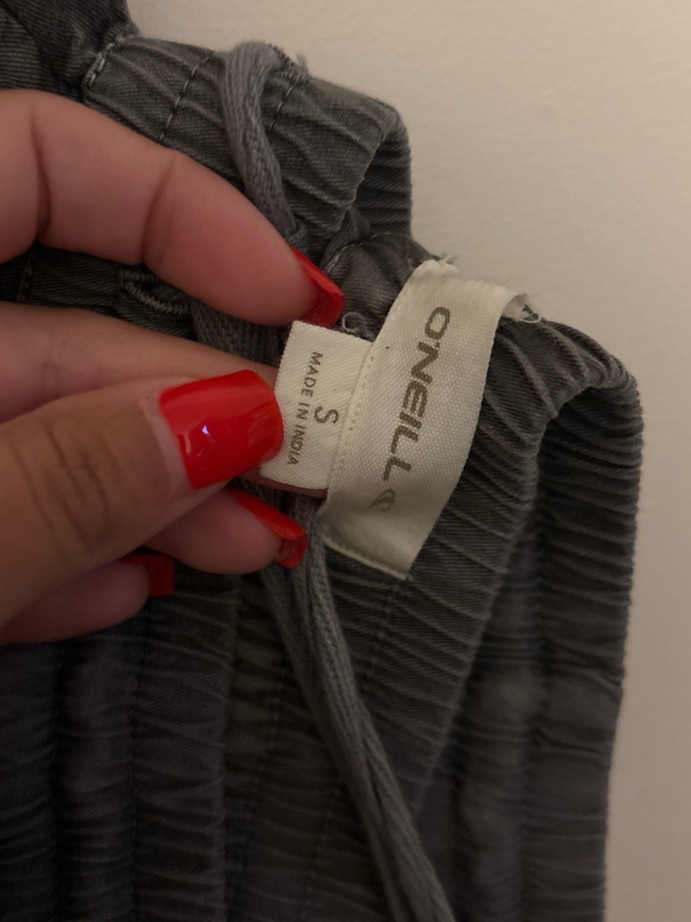 O'Neill Gray Ribbed Drawstring Pants - Picture 2 of 4